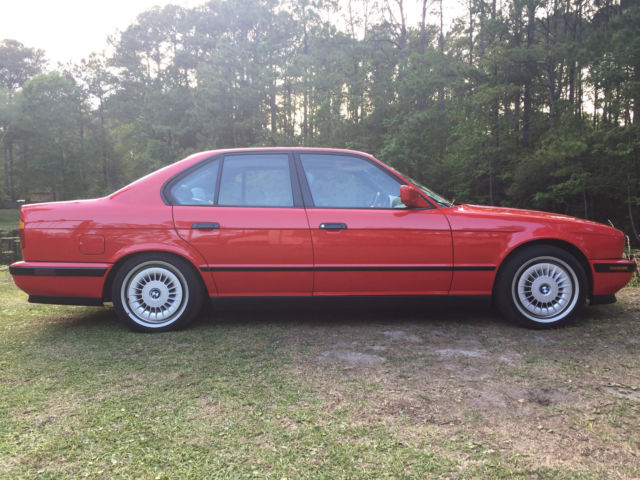 1991 BMW M5 E34 Sport Sedan 1991 BMW 5-Series M5