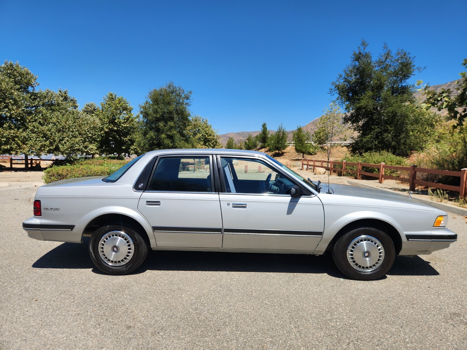 1991 Buick Century Special - photo 5