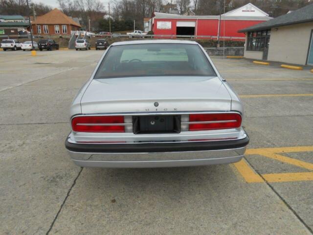 1991 Buick Park Avenue -- - photo 5