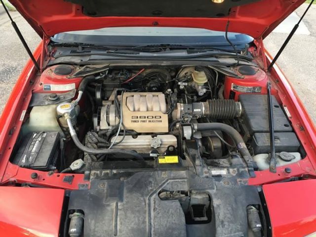 1991 Buick Reatta - photo 6