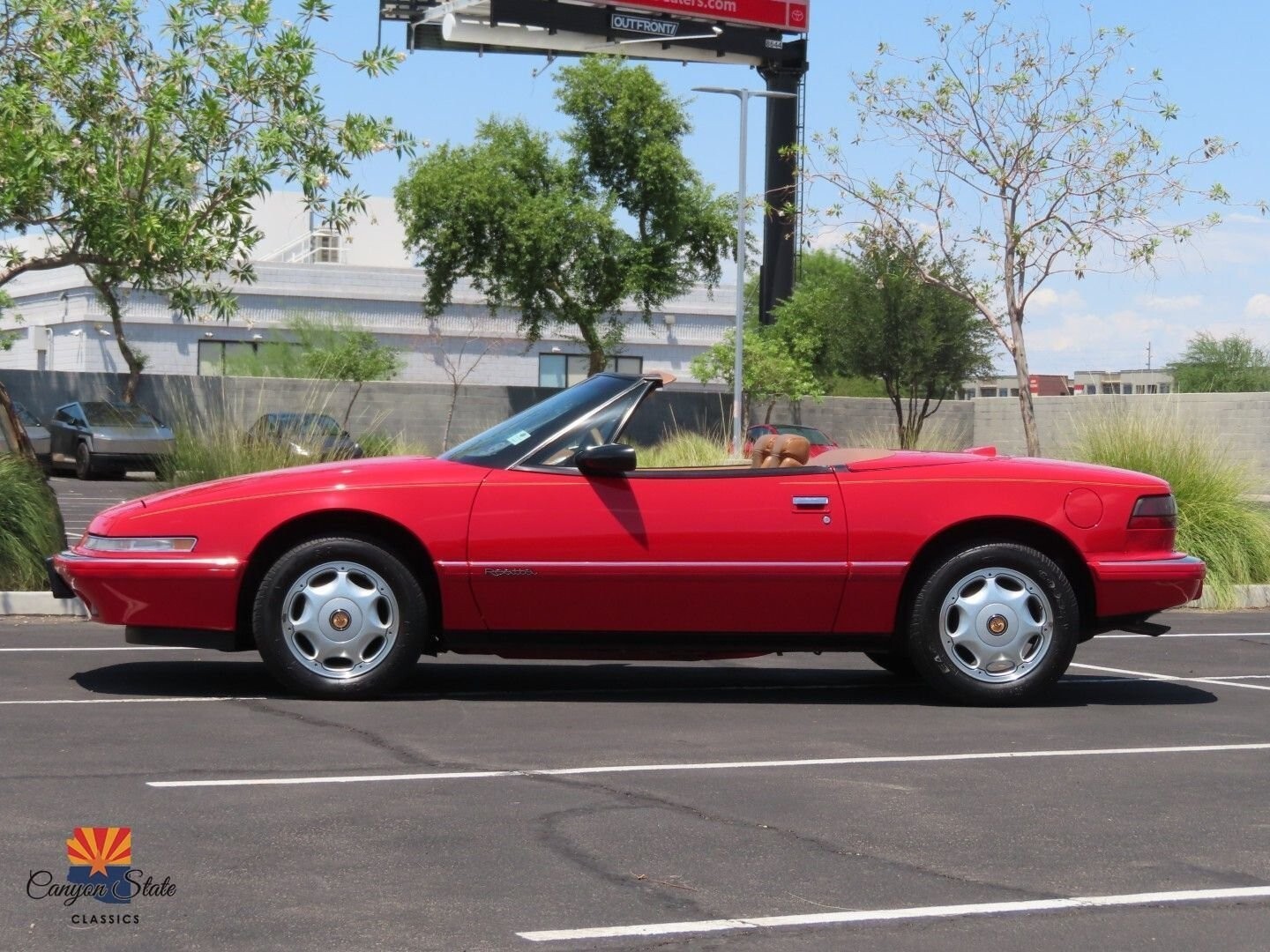 1991 Buick Reatta 2dr Convertible - photo 8