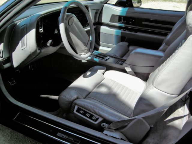 1991 Buick Reatta 2dr. Sport Coupe - photo 8