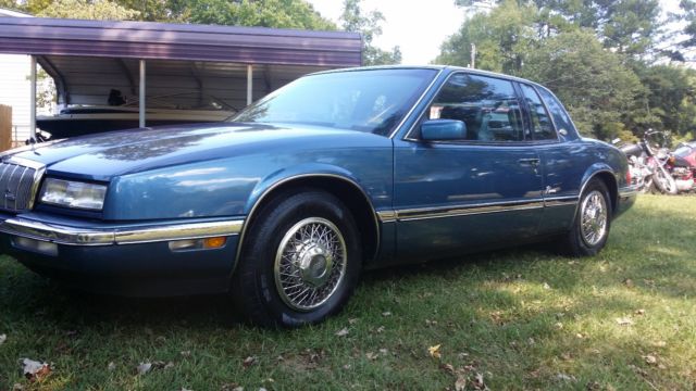 1991 Buick Riviera - photo 2