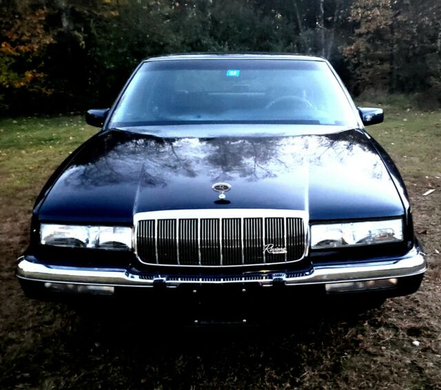 1991 Buick Riviera Grand Touring - photo 3