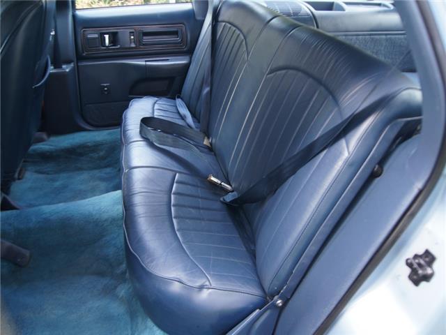 1991 Buick Roadmaster Estate - photo 13
