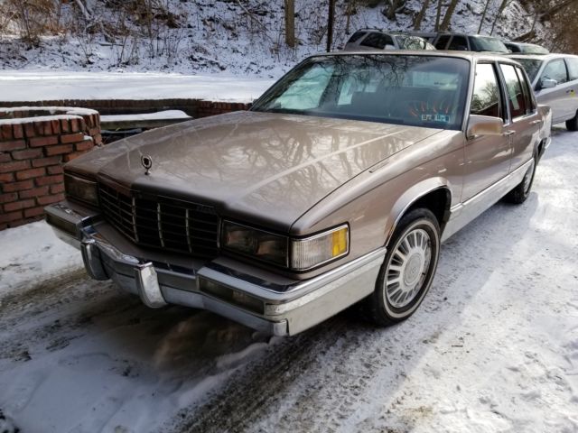 1991 Cadillac DeVille DEVILLE - photo 2