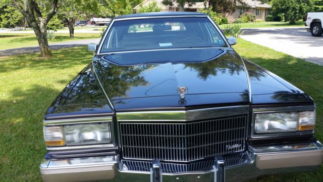 1991 Cadillac Brougham