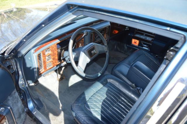 1991 Cadillac Brougham - photo 7