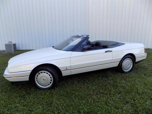 1991 Cadillac Allante 19K LOW Museum Miles FLordia Carfax Clean - photo 3