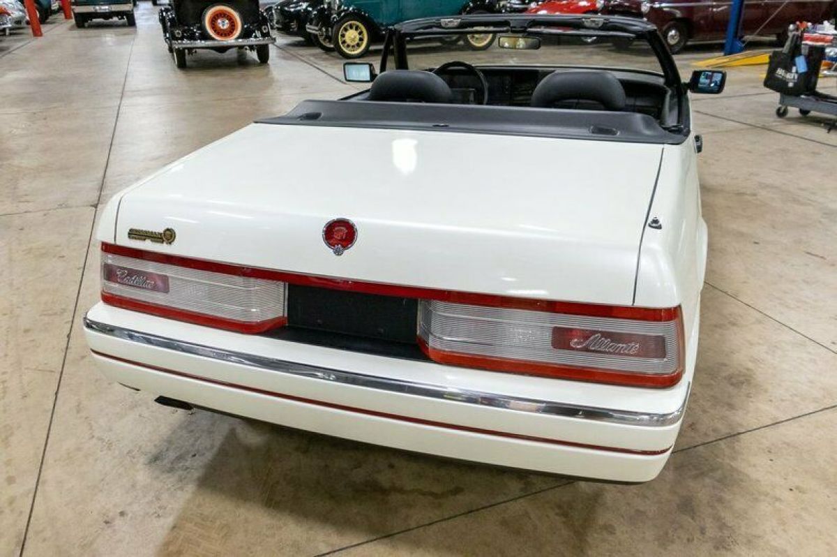 1991 Cadillac Allante - photo 11