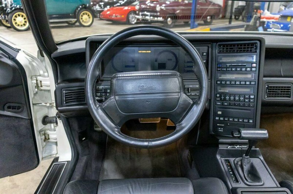 1991 Cadillac Allante - photo 12