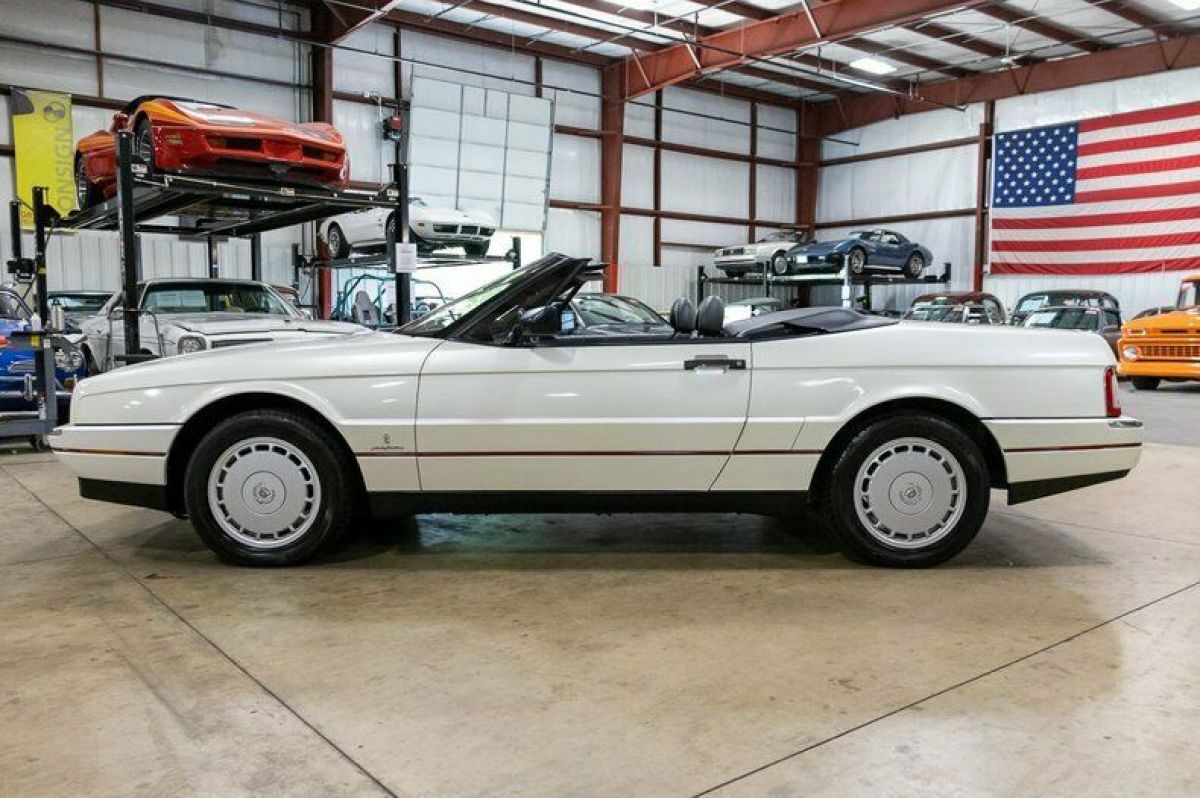 1991 Cadillac Allante - photo 2