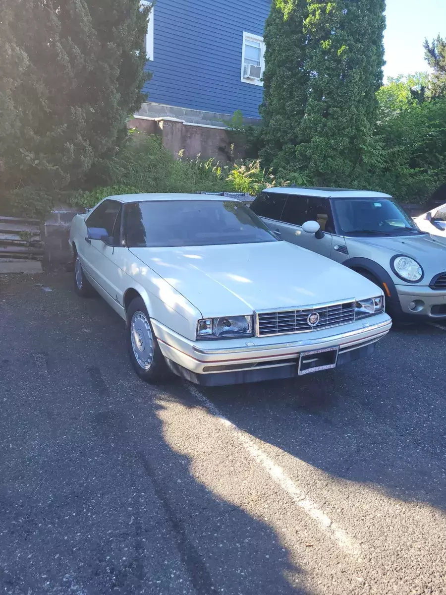 1991 Cadillac Allante 66k miles 4.5 Liter V8 1991 Cadillac Allante CV