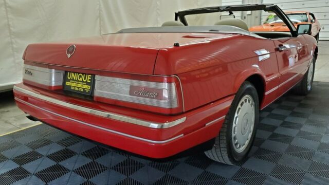 1991 Cadillac Allante Convertible - photo 4