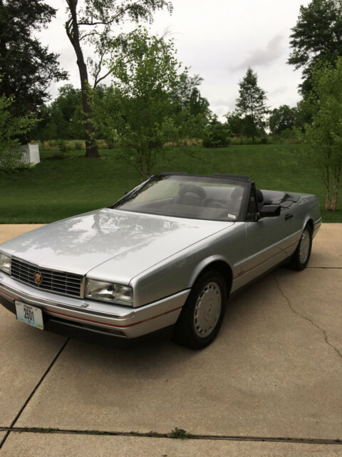 1991 Cadillac Allante - photo 2