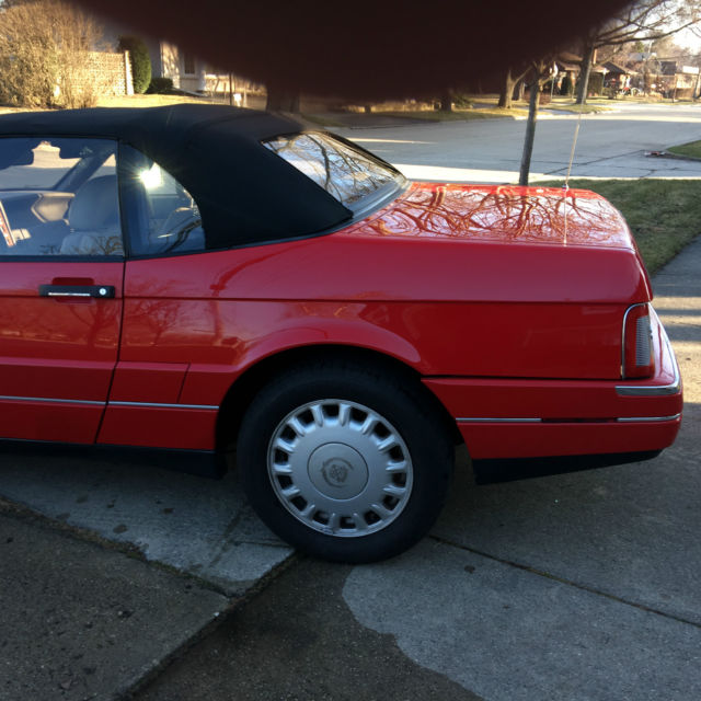1991 Cadillac Allante Base Convertible 2-Door - photo 5