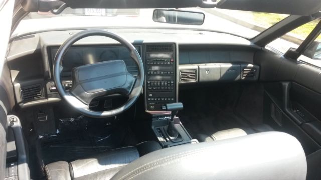 1991 Cadillac Allante Convertible 2-Door - photo 2