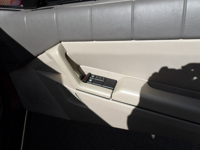 1991 Cadillac Allante - photo 2