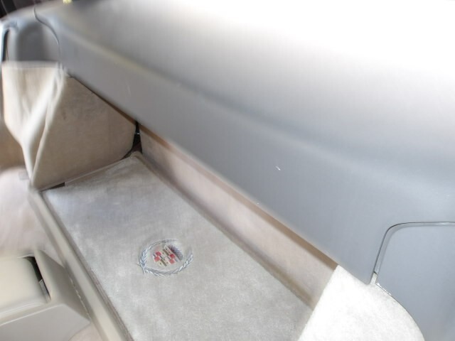 1991 Cadillac Allante - photo 8