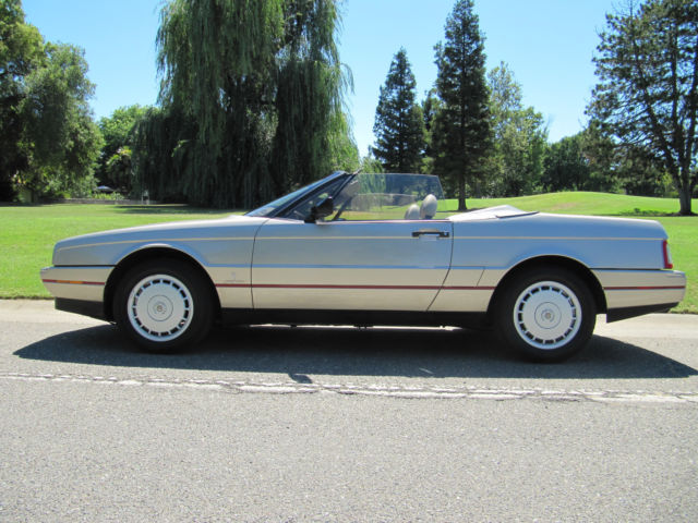 1991 Cadillac Allante - photo 2