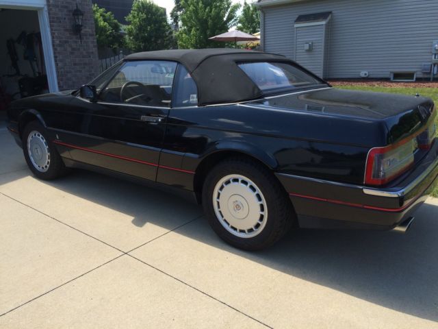 1991 Cadillac Allante - photo 2