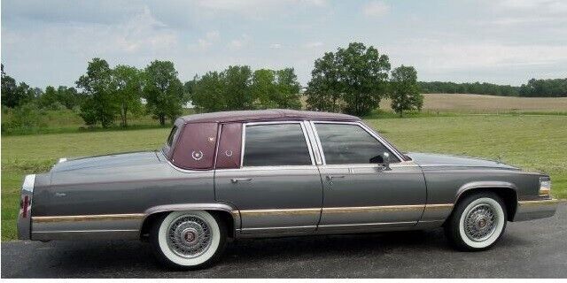 1991 Cadillac Brougham - photo 3