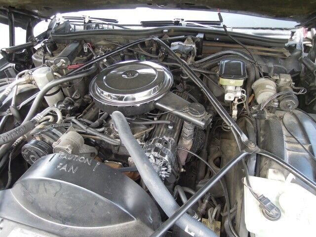 1991 Cadillac Brougham - photo 4