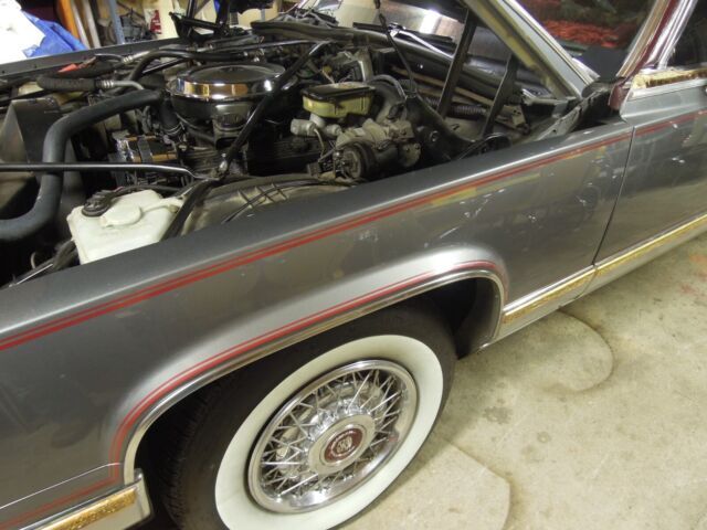 1991 Cadillac Brougham - photo 8