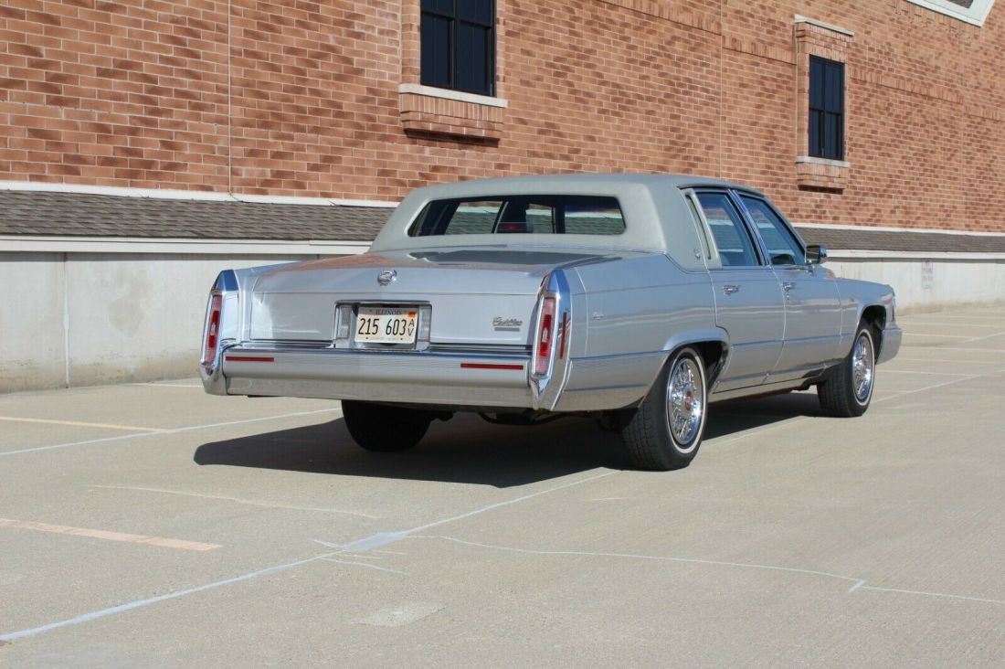 1991 Cadillac Brougham - photo 5