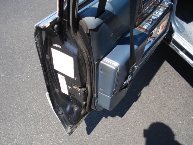 1991 Cadillac Brougham - photo 4