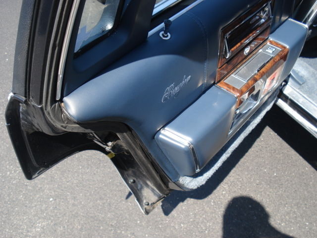 1991 Cadillac Brougham - photo 6