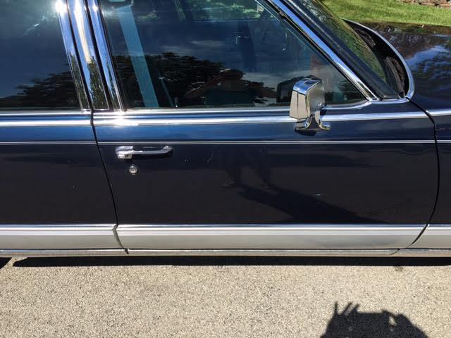 1991 Cadillac Brougham - photo 6