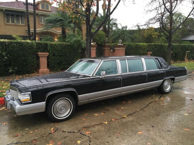 1991 Cadillac Brougham - photo 2