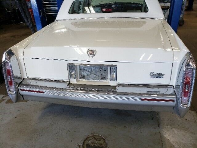 1991 Cadillac Brougham -- - photo 2