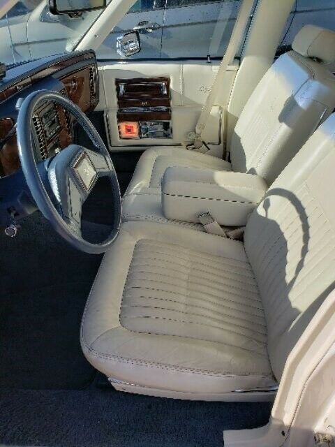 1991 Cadillac Brougham -- - photo 5