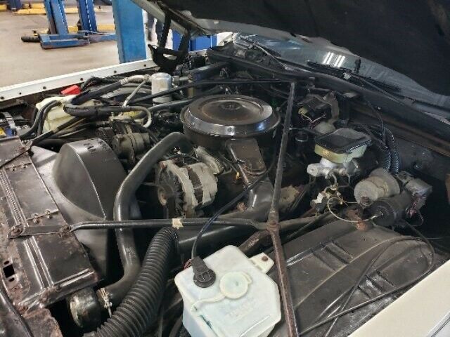 1991 Cadillac Brougham -- - photo 6