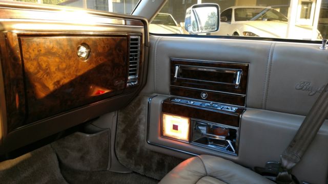 1991 Cadillac Brougham - photo 10