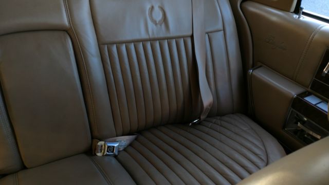 1991 Cadillac Brougham - photo 12