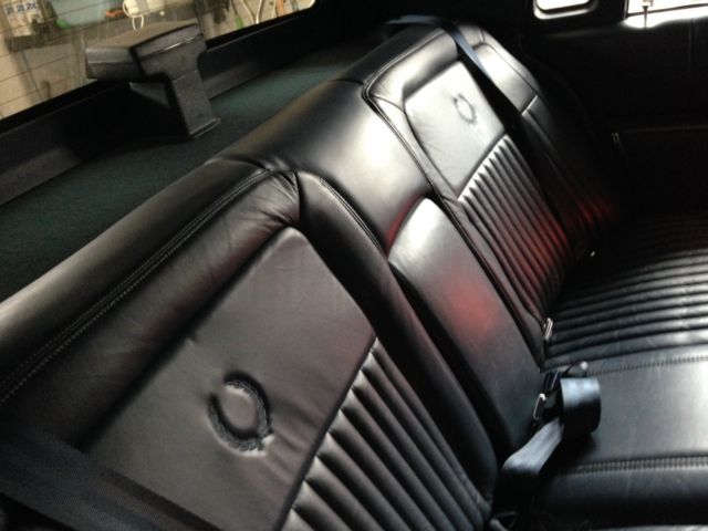 1991 Cadillac Brougham - photo 8