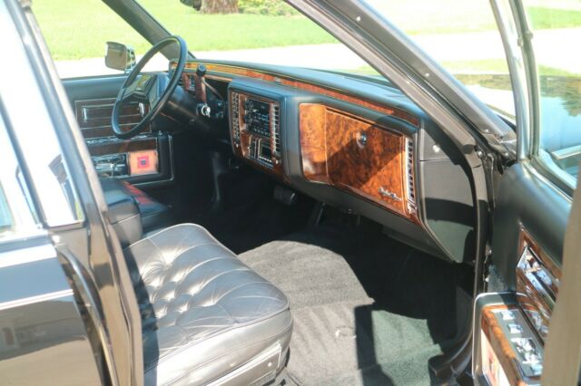 1991 Cadillac Brougham d'Elegance - photo 11