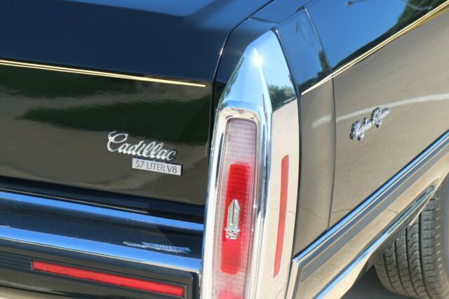 1991 Cadillac Brougham d'Elegance - photo 3