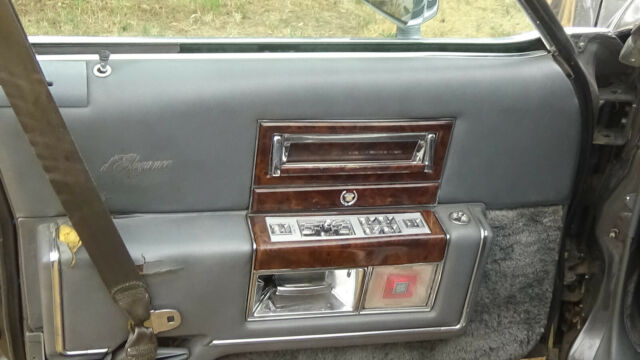 1991 Cadillac Brougham - photo 5