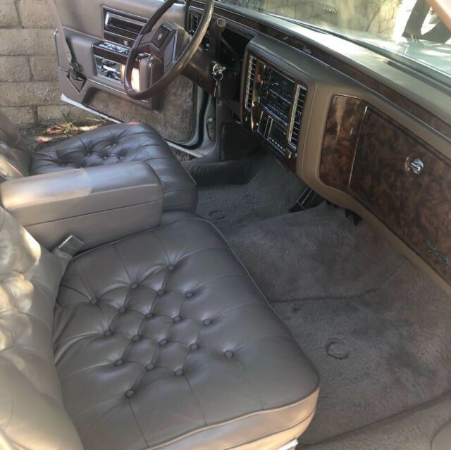 1991 Cadillac Brougham D’elegance - photo 5