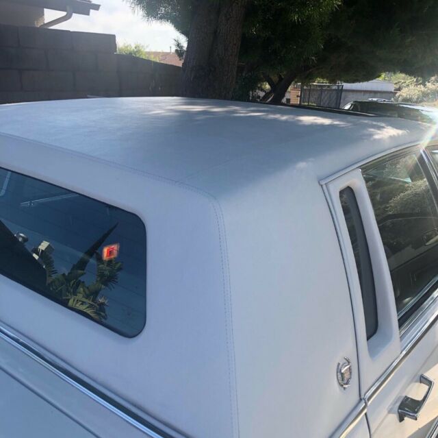 1991 Cadillac Brougham D’elegance - photo 9
