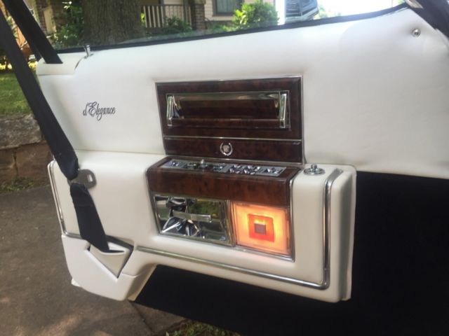 1991 Cadillac Brougham - photo 9