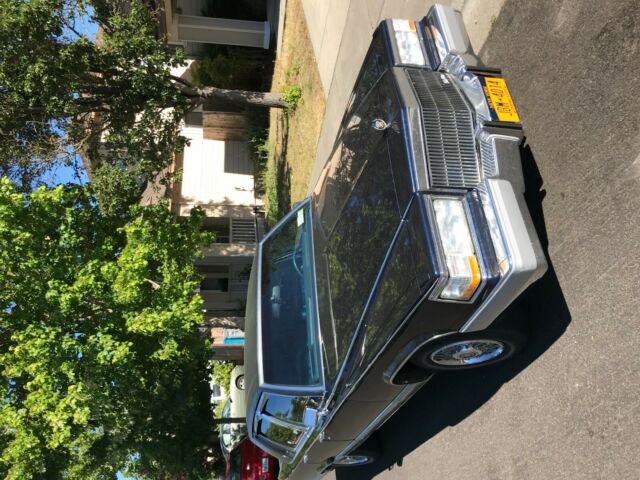 1991 Cadillac Brougham