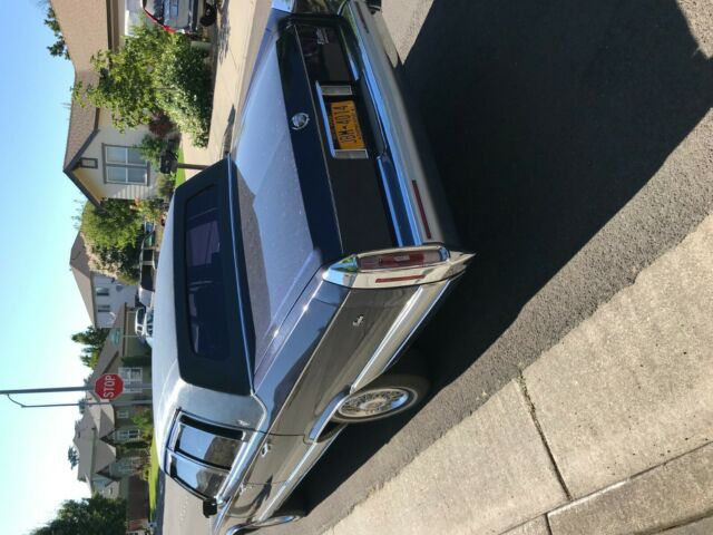 1991 Cadillac Brougham - photo 2