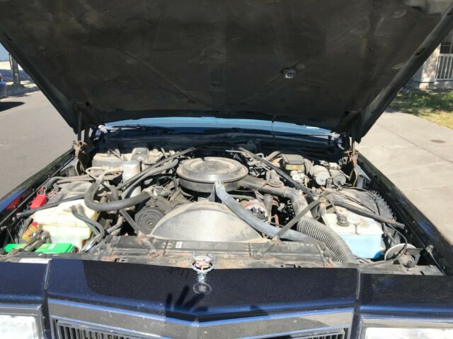 1991 Cadillac Brougham - photo 8