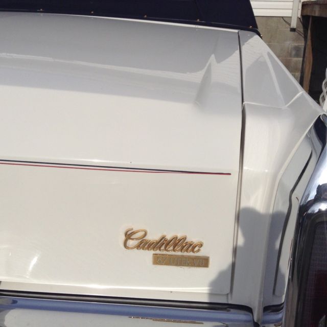 1991 Cadillac Brougham Gold - photo 6