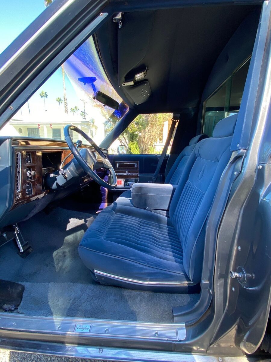 1991 Cadillac Brougham - photo 12